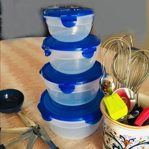 🆕🔹 4 LOCKING FOOD STORAGE CONTAINERS 🔹🆓